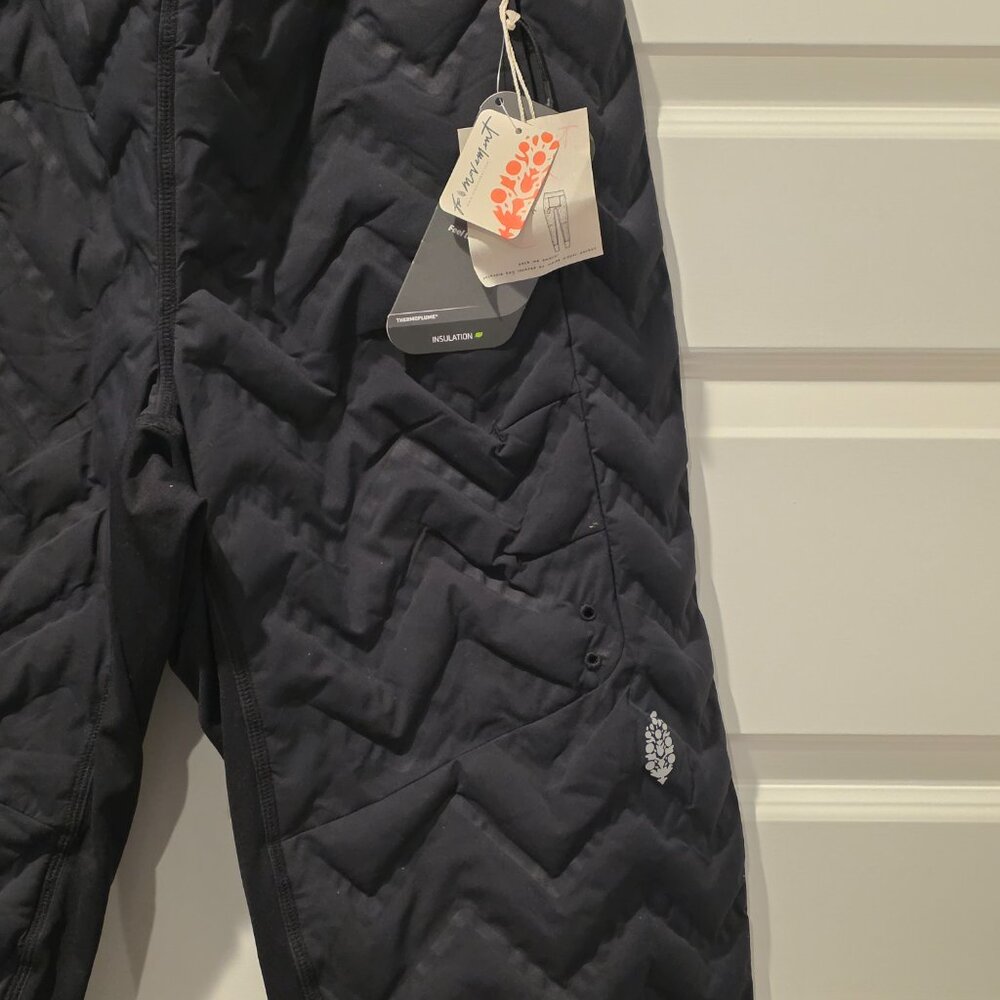 NWT: Free People Gettin Lost Packable Jogger Pants - Picture 7 of 9